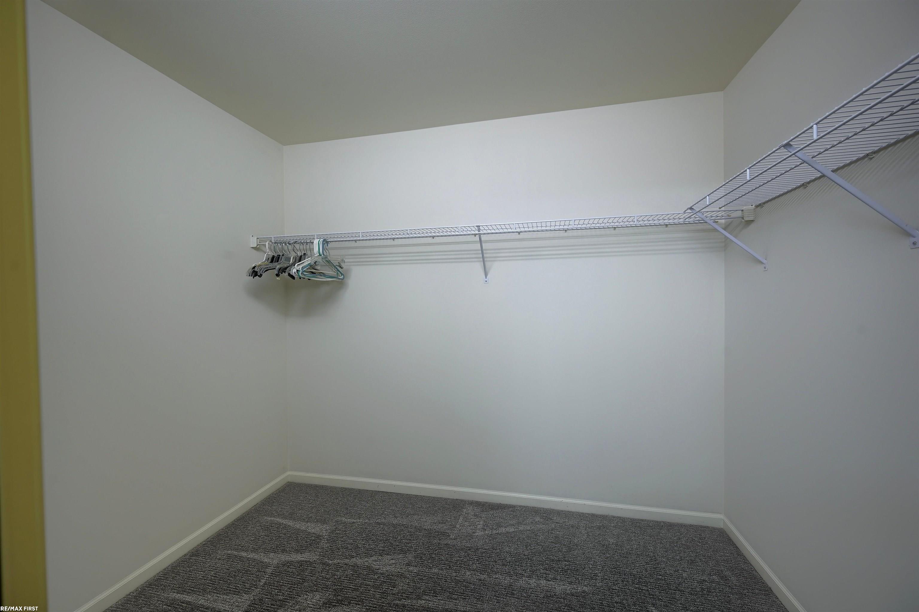 2131 Rochelle Park Drive Rochester Hills, MI 48309 - Photo 14 of 25