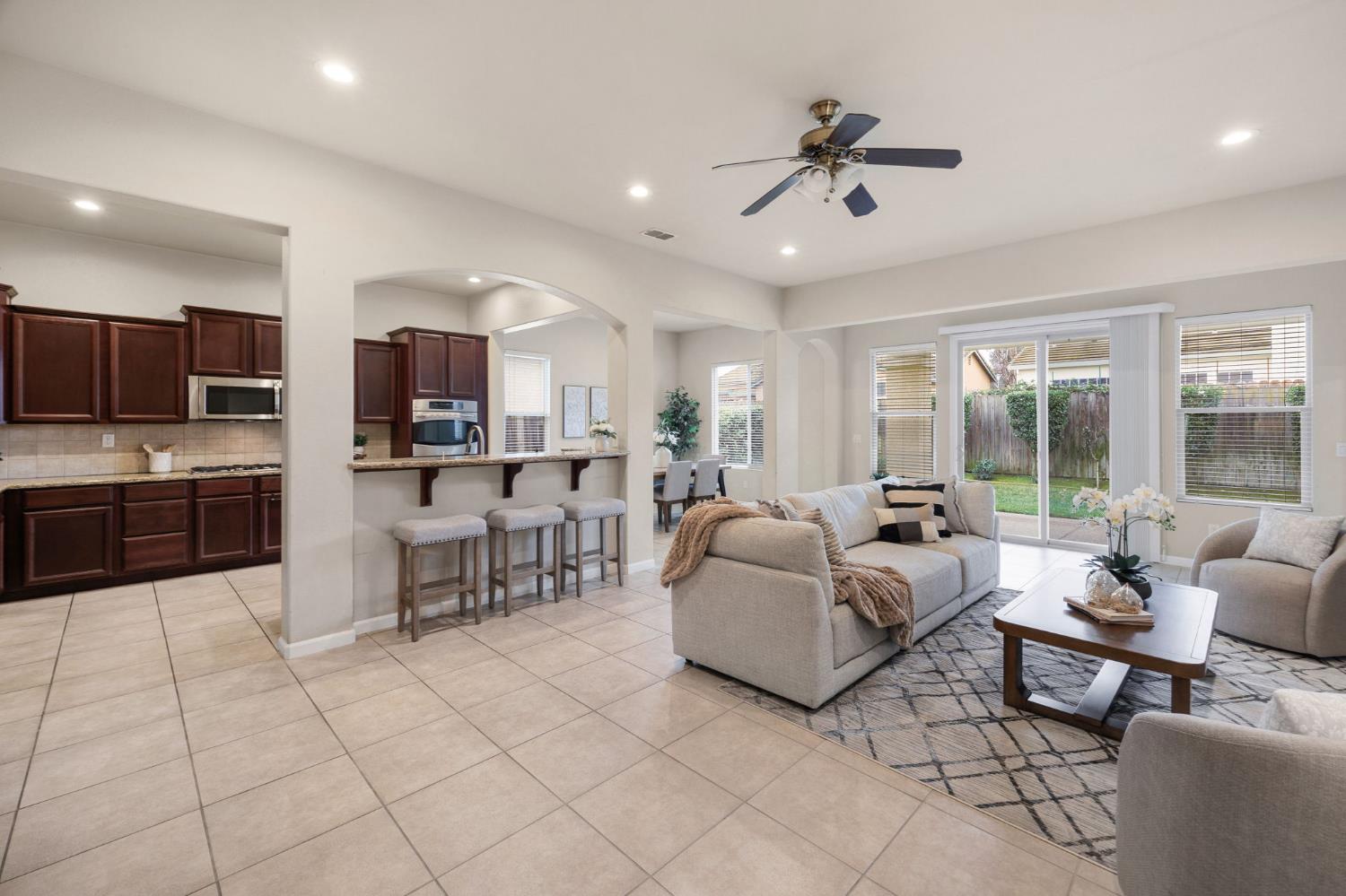 9304 Fife Ranch Way Elk Grove, CA 95624 - Photo 14 of 55