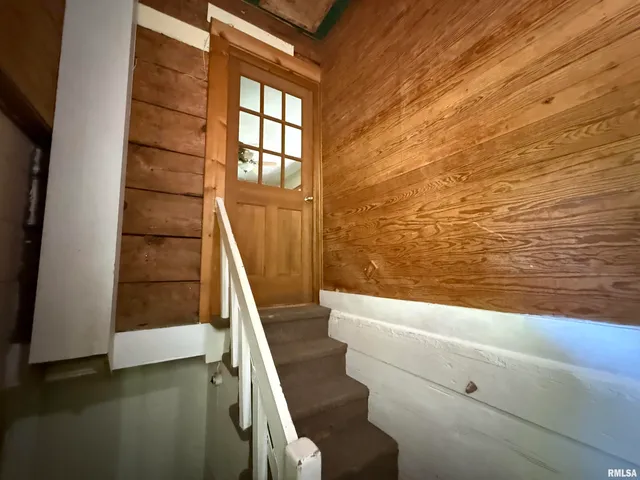 $145,000 | 1312 West Sycamore Street, Carbondale, IL 62901