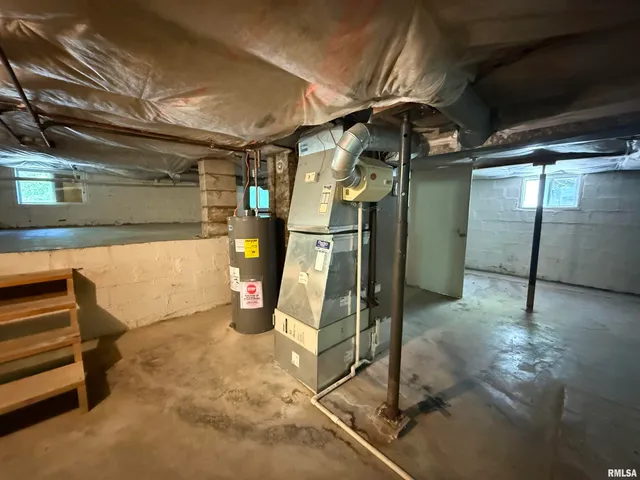 $145,000 | 1312 West Sycamore Street, Carbondale, IL 62901