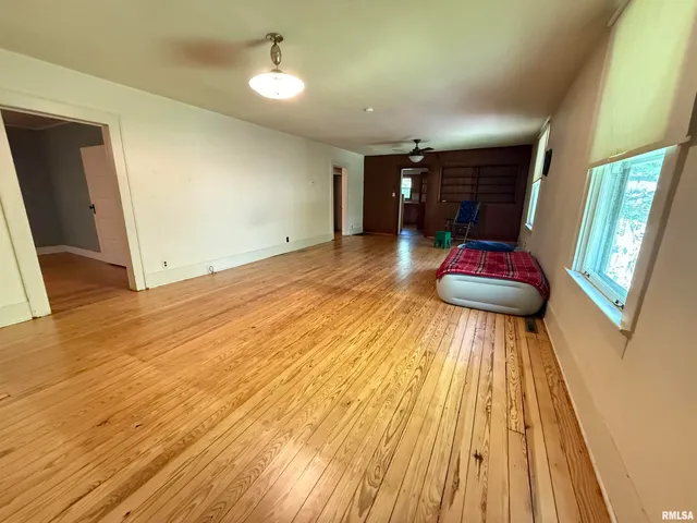 $145,000 | 1312 West Sycamore Street, Carbondale, IL 62901