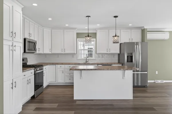 $464,900 | 14 David Drive, Scarborough, ME 04074