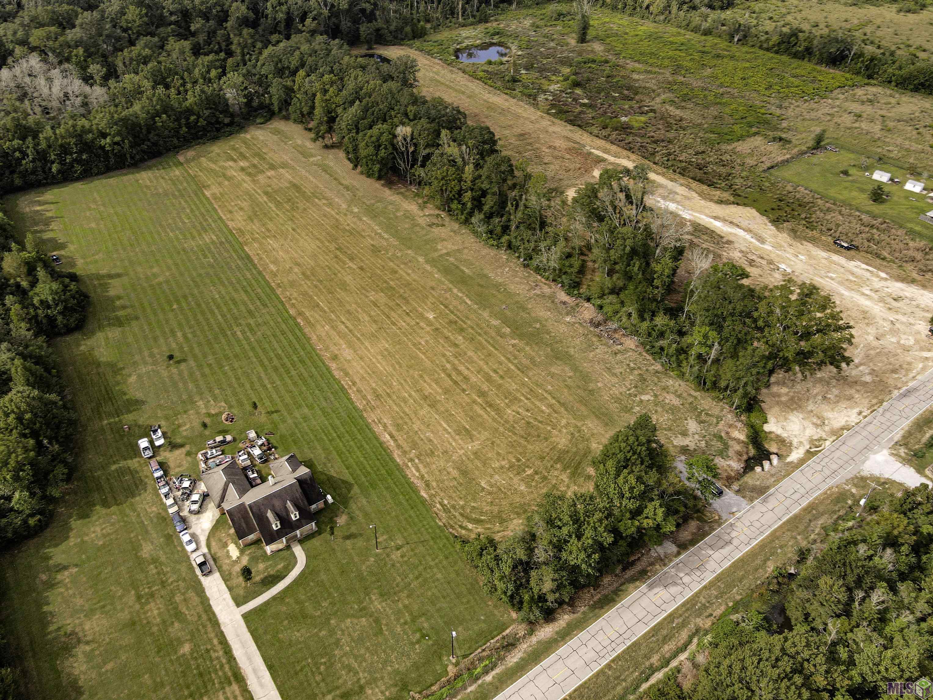 1128 Heck Young Road Baker, LA 70714 - Photo 11 of 15