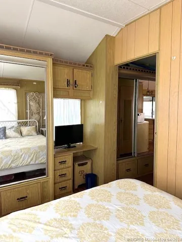 $2,300 | 952 Nettles Boulevard, Jensen Beach, FL 34957