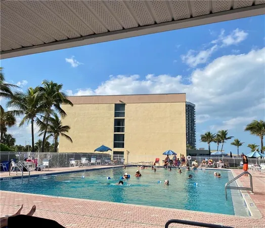 $2,300 | 952 Nettles Boulevard, Jensen Beach, FL 34957