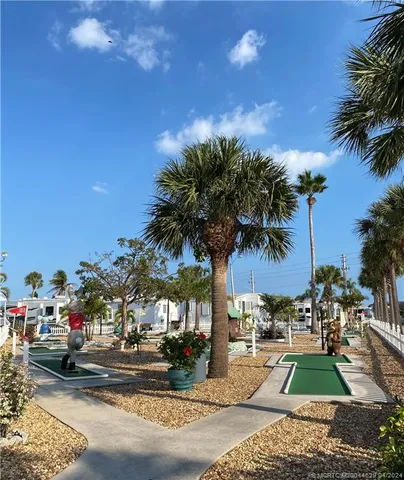 $2,300 | 952 Nettles Boulevard, Jensen Beach, FL 34957