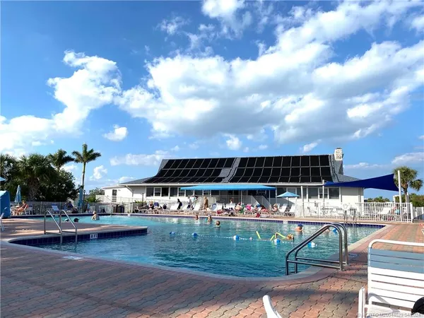 $2,300 | 952 Nettles Boulevard, Jensen Beach, FL 34957