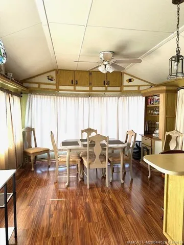 $2,300 | 952 Nettles Boulevard, Jensen Beach, FL 34957