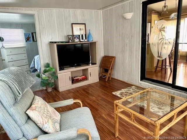 $2,300 | 952 Nettles Boulevard, Jensen Beach, FL 34957