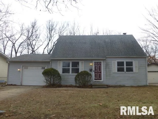 $119,900 | 1319 Crestview Drive, Springfield, IL 62702