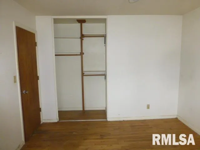 $119,900 | 1319 Crestview Drive, Springfield, IL 62702