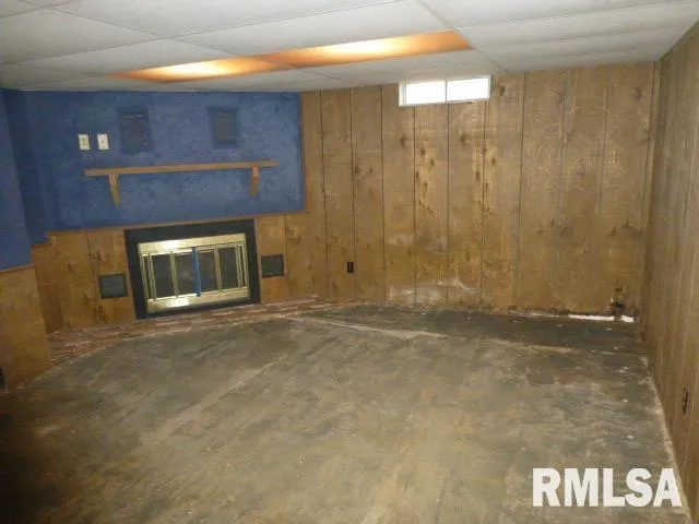 $119,900 | 1319 Crestview Drive, Springfield, IL 62702