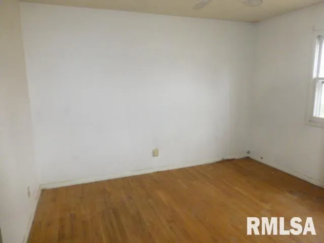 $119,900 | 1319 Crestview Drive, Springfield, IL 62702