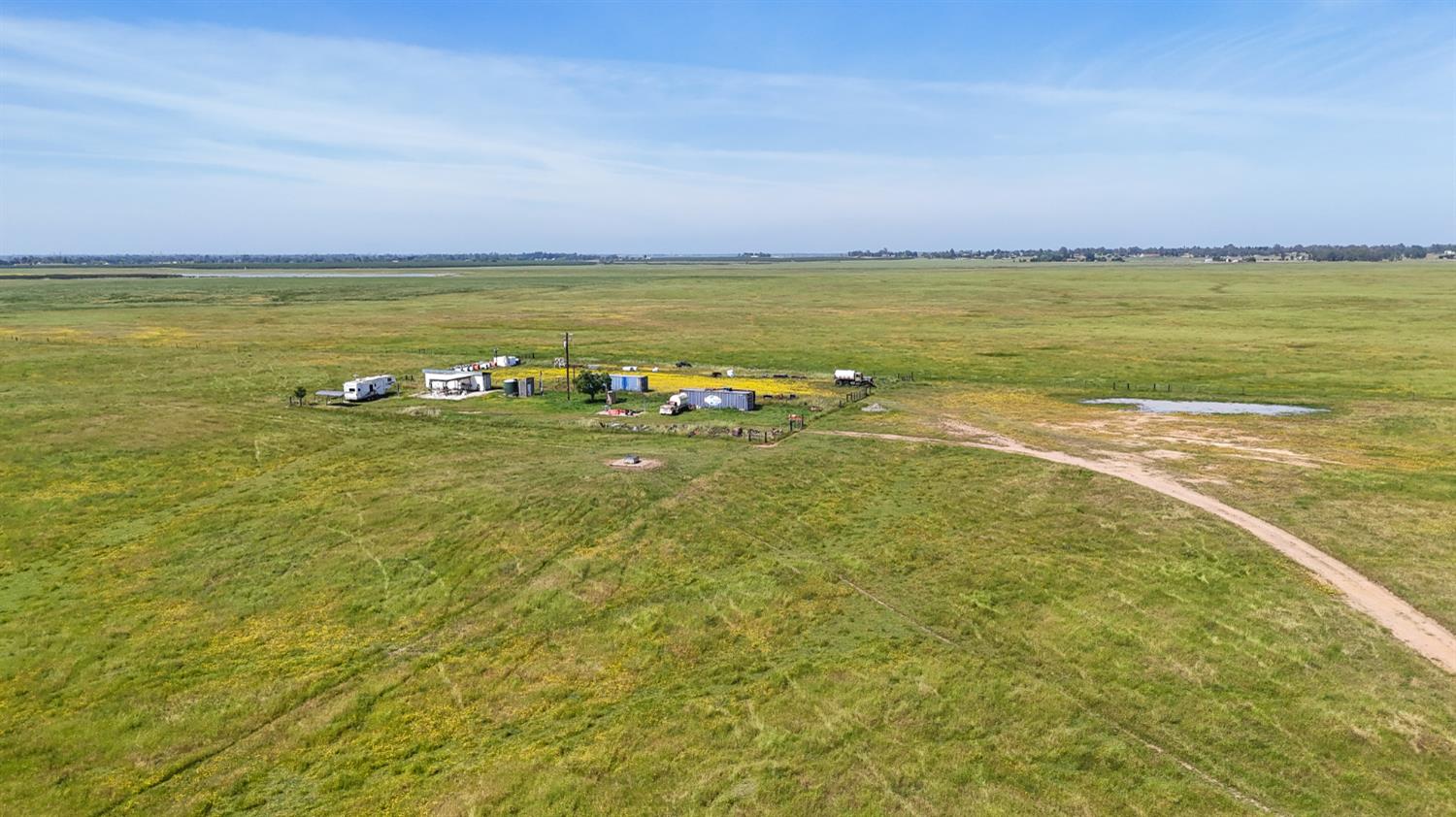 10310 Clay Station Road Wilton, CA 95693 - Photo 2 of 38 a view of an ocean