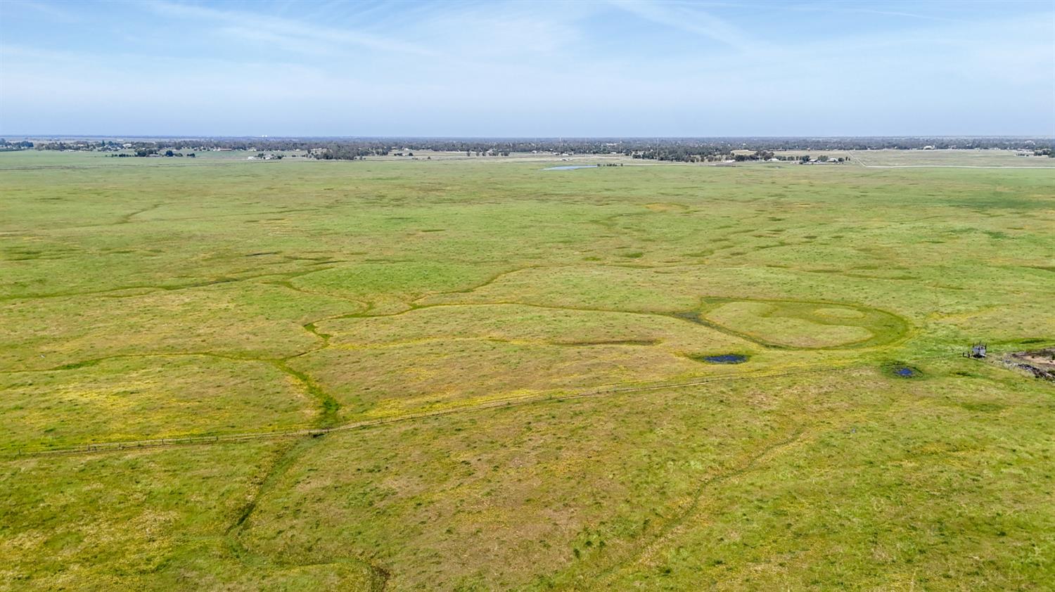 10310 Clay Station Road Wilton, CA 95693 - Photo 10 of 38 a view of an ocean