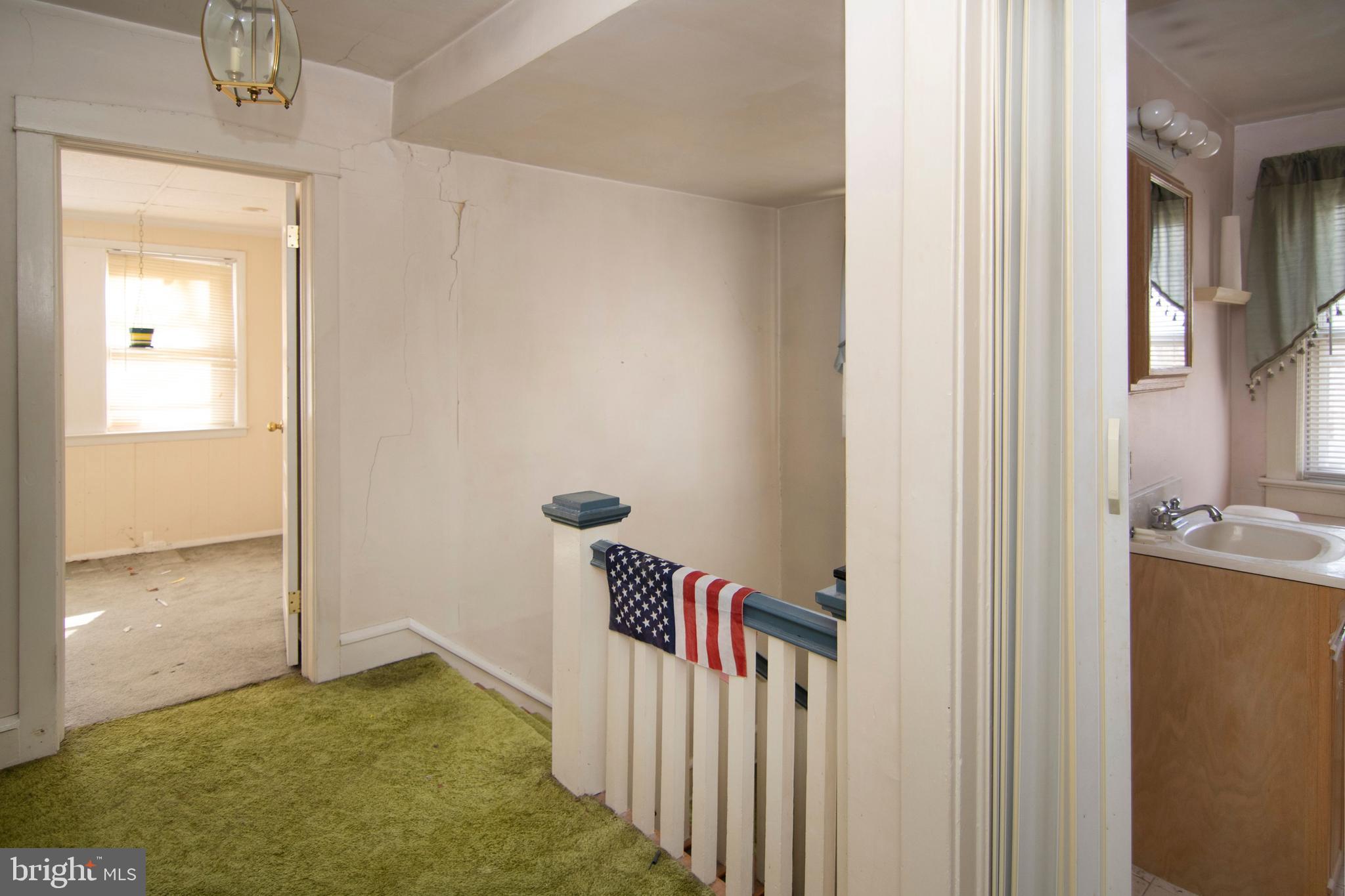 542 Williamstown Road Sicklerville, NJ 08081 - Photo 15 of 38 a view of a hallway with a dining room