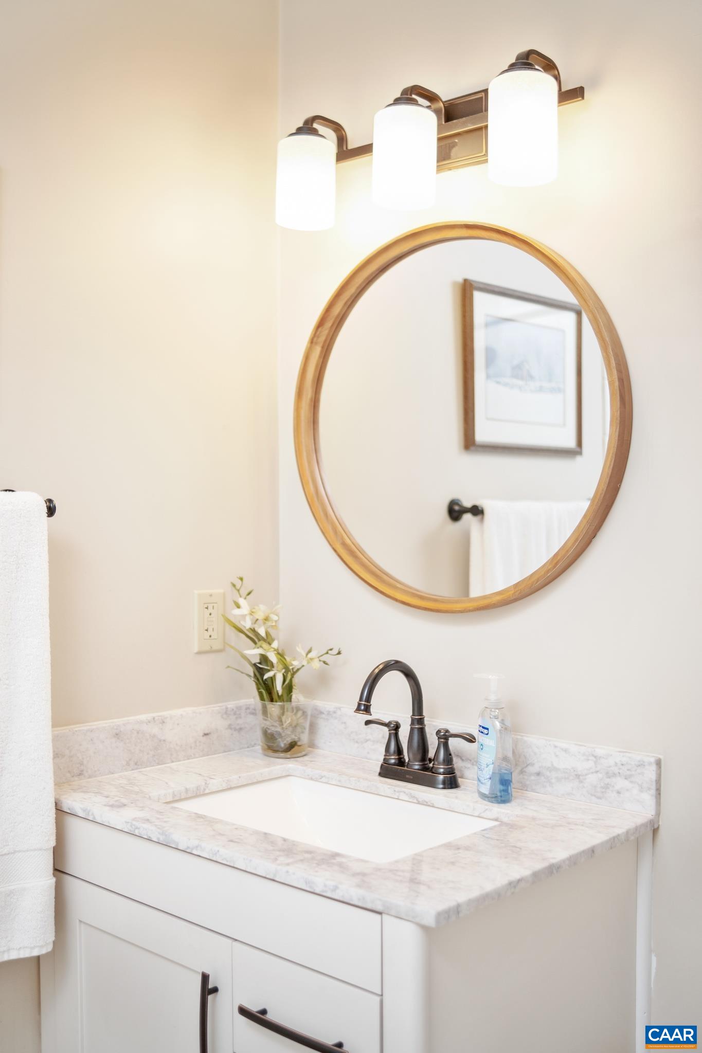 2003 Stone Rdg Wds Roseland, VA 22967 - Photo 15 of 29 a bathroom with a sink and a mirror