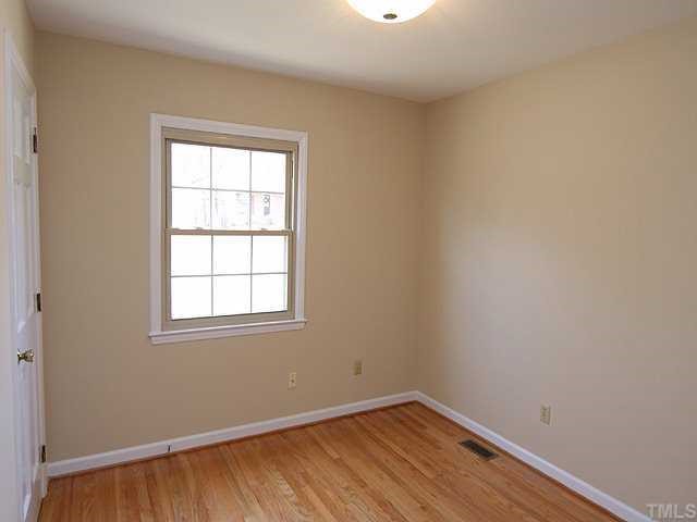 5020 Dantree Place Raleigh, NC 27609 - Photo 9 of 12
