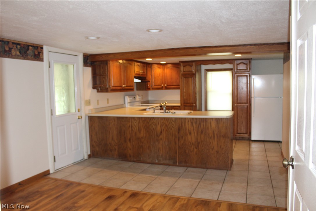 2335 Goshen Valley Road Southeast New Philadelphia, OH 44663 - Photo 9 of 15