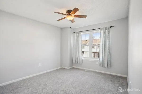 $3,000 | 204 Hampshire Court, Piscataway, NJ 08854