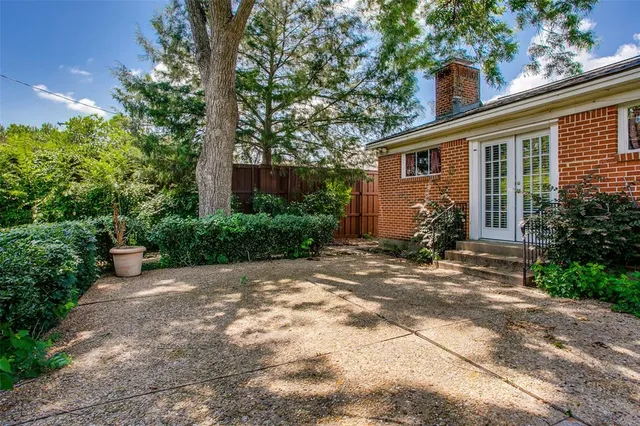 $474,900 | 522 Mayrant Drive, Dallas, TX 75224