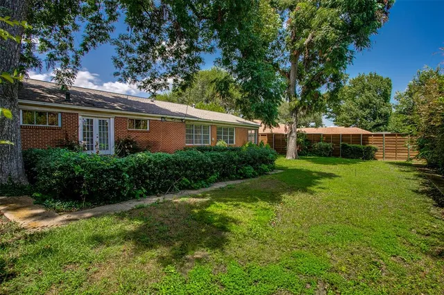 $474,900 | 522 Mayrant Drive, Dallas, TX 75224