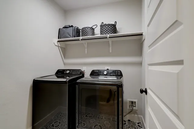 $2,450 | 10934 Brambling Wood Drive, Houston, TX 77043