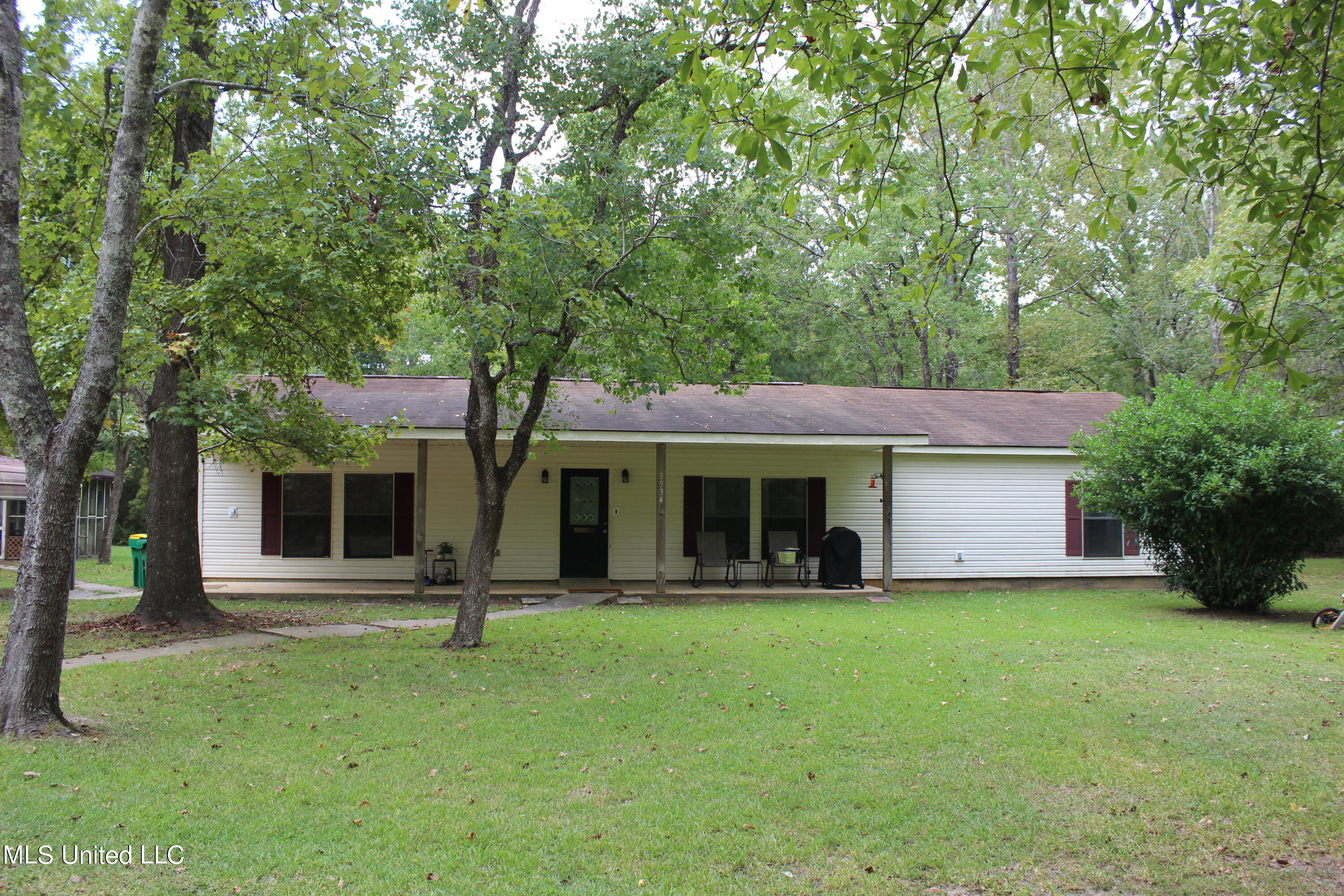 3534 Charlie Hudson Road Moss Point, MS 39562 - Photo 1 of 64 IMG_9973 (1)