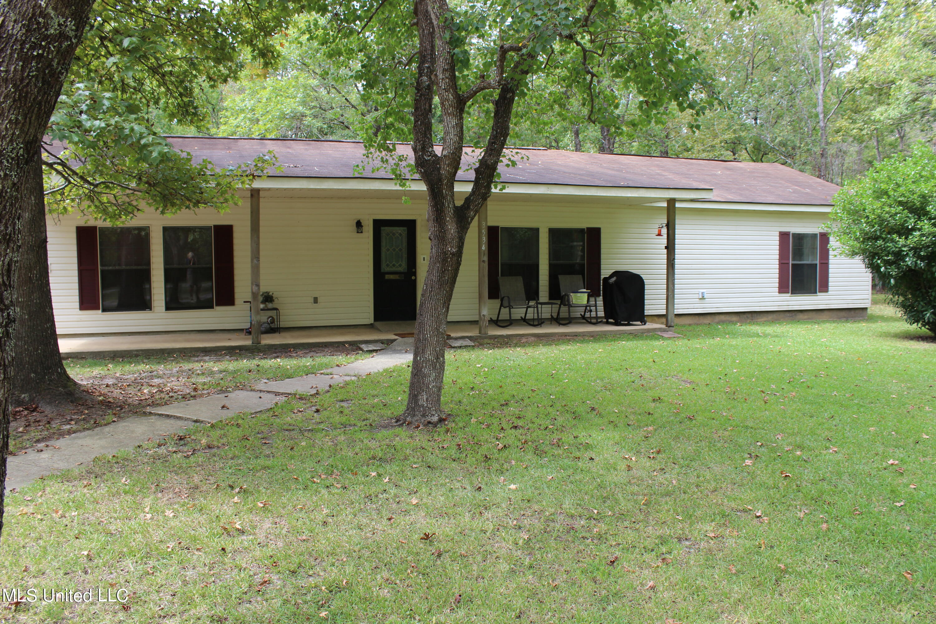 3534 Charlie Hudson Road Moss Point, MS 39562 - Photo 4 of 64 IMG_0133