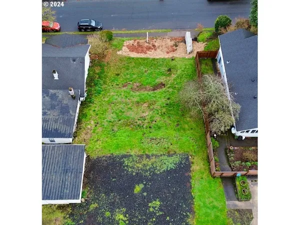 $250,000 | 615 Northwest 7th Avenue, Camas, WA 98607