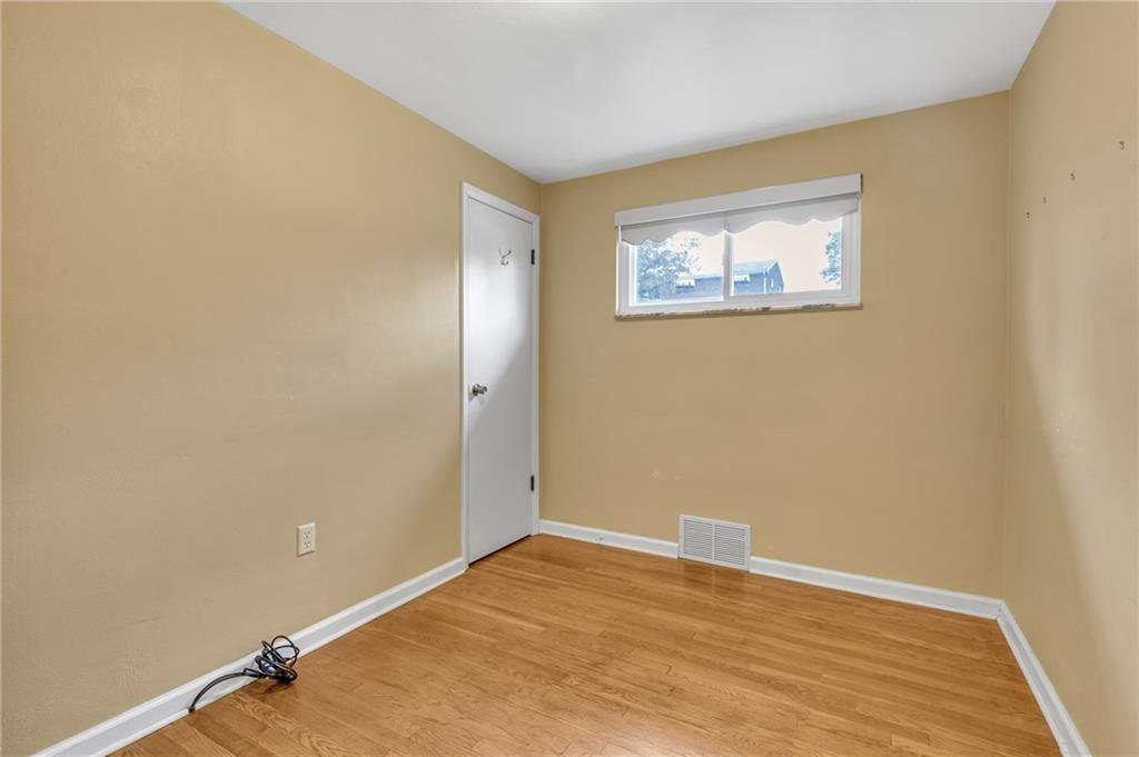 142 Wickham Drive Monaca, PA 15061 - Photo 12 of 26 a view of an empty room