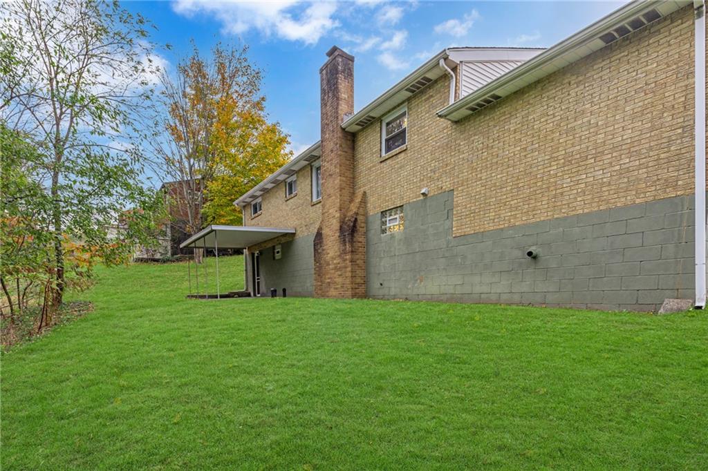 142 Wickham Drive Monaca, PA 15061 - Photo 23 of 26 a view of a back yard of the house