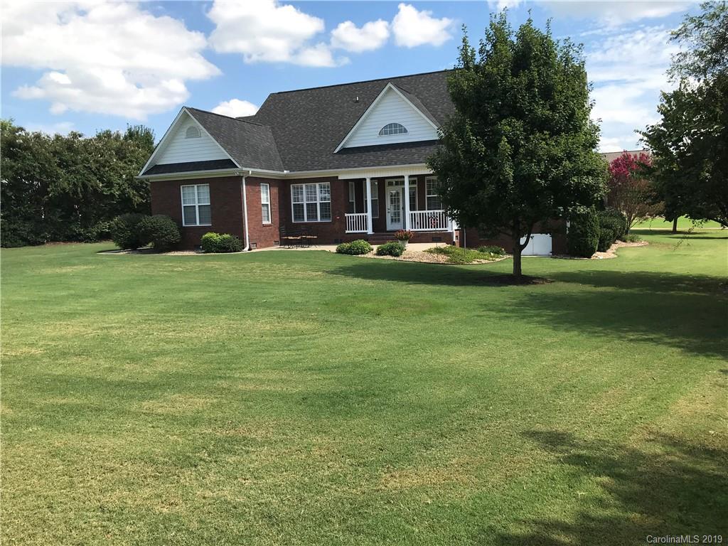 144 Gleneagles Road Campobello, SC 29322 - Photo 2 of 18 Gallery Image 2