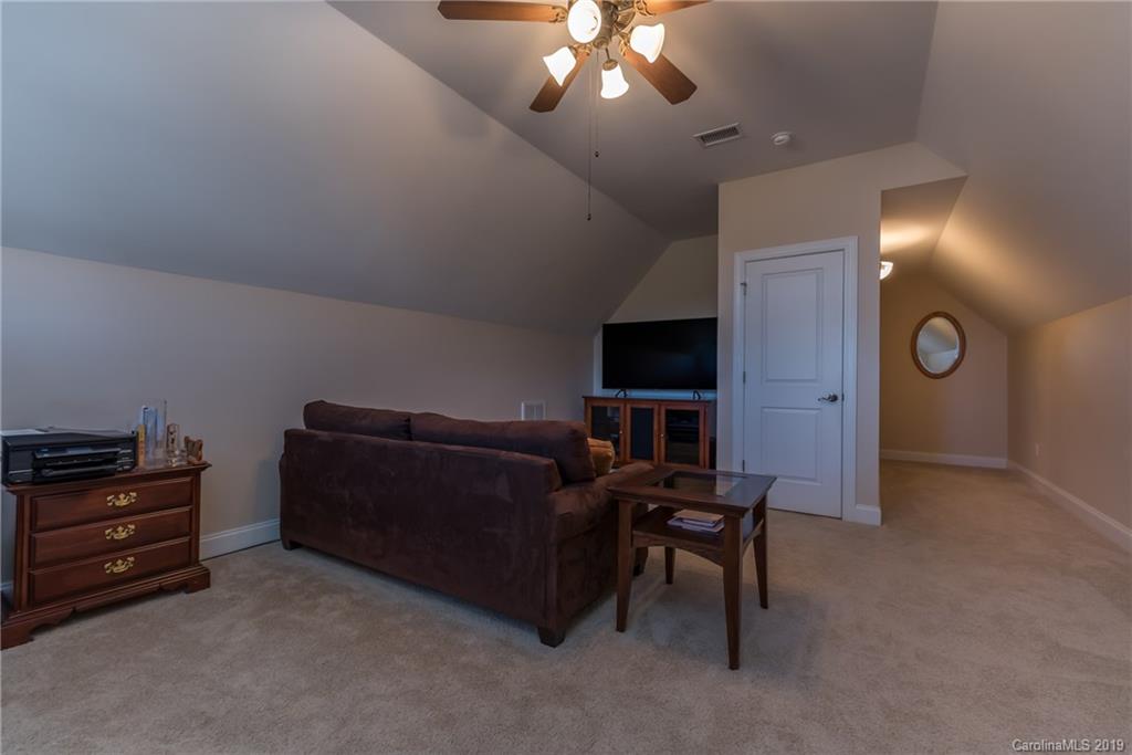144 Gleneagles Road Campobello, SC 29322 - Photo 17 of 18 Gallery Image 17