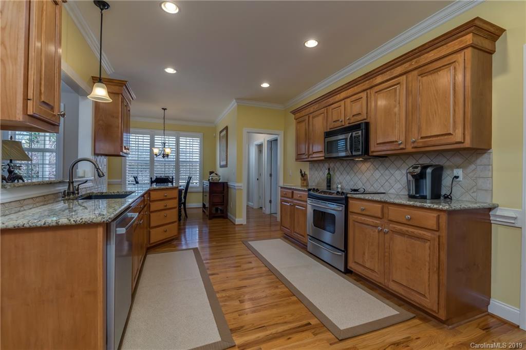 144 Gleneagles Road Campobello, SC 29322 - Photo 7 of 18 Gallery Image 7