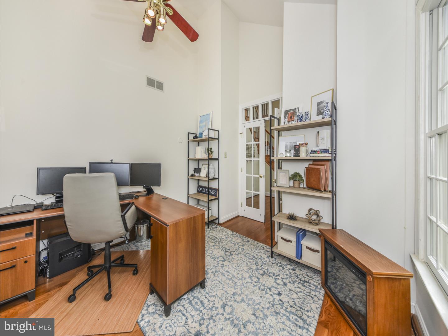 1505 Brookfield Road Yardley, PA 19067 - Photo 18 of 25 Office / Study