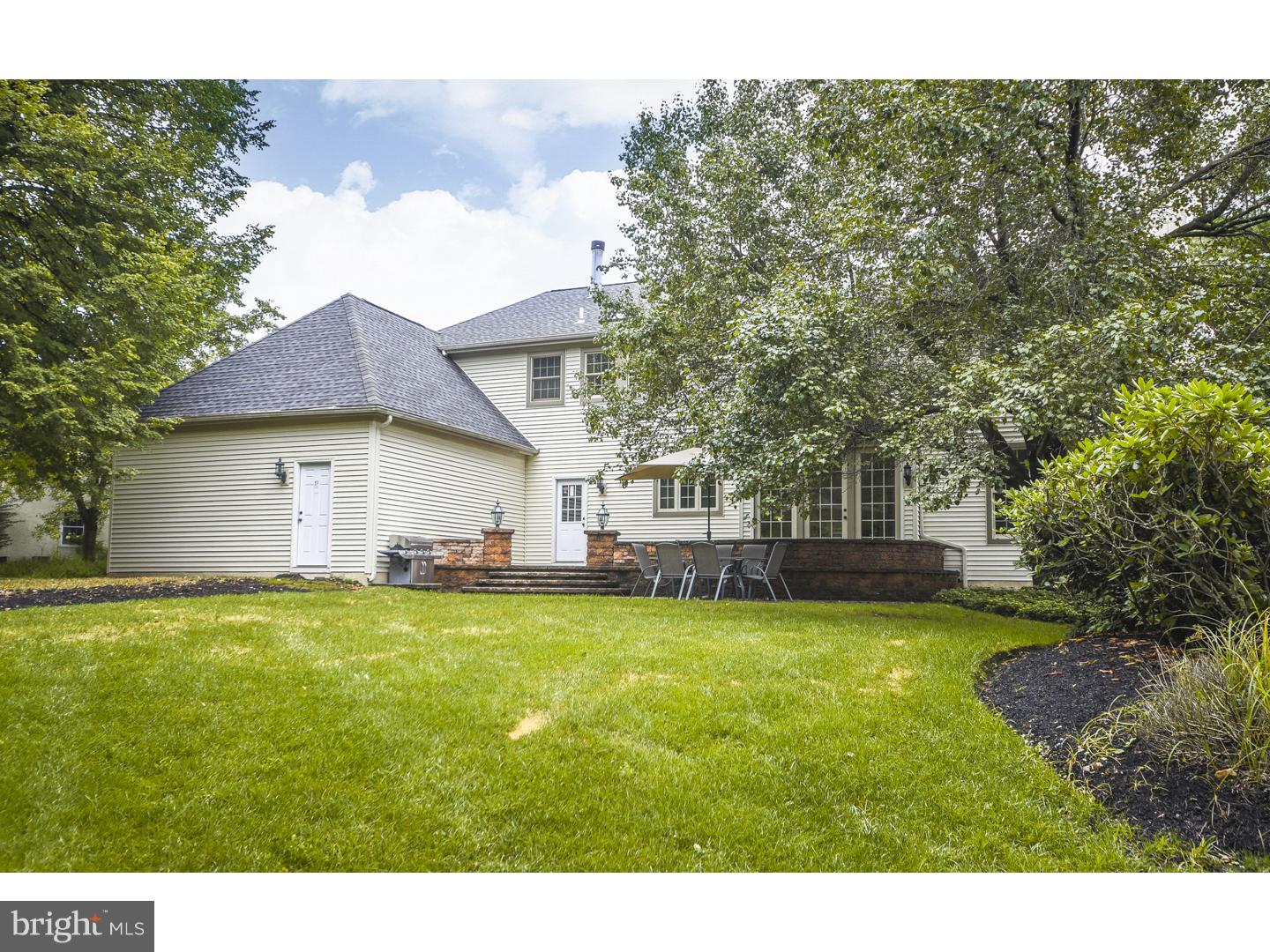 1505 Brookfield Road Yardley, PA 19067 - Photo 3 of 25 Gallery Image 3