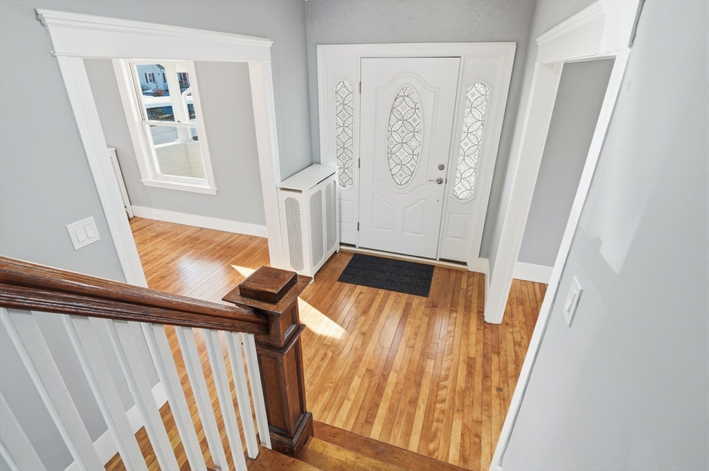 323 Burncoat Street Worcester, MA 01606 - Photo 19 of 41