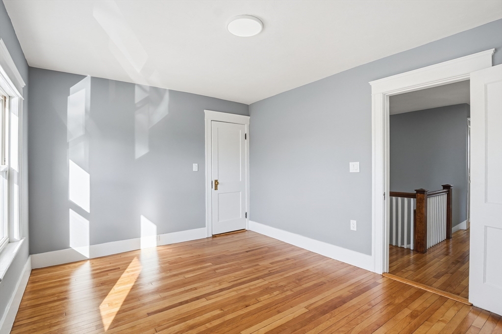 323 Burncoat Street Worcester, MA 01606 - Photo 22 of 41