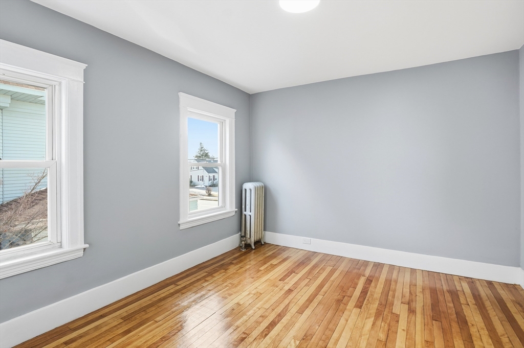 323 Burncoat Street Worcester, MA 01606 - Photo 28 of 41