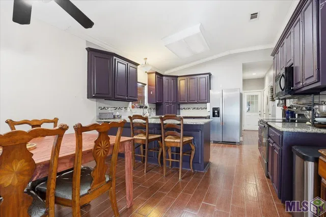 $370,000 | 1480 Willow Oak Drive, Denham Springs, LA 70726