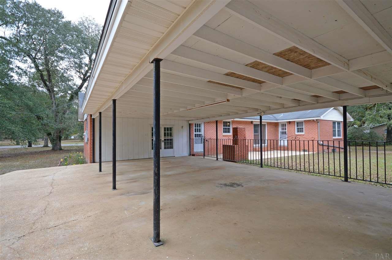 4762 Anna Simpson Road Milton, FL 32583 - Photo 38 of 47 with storage room