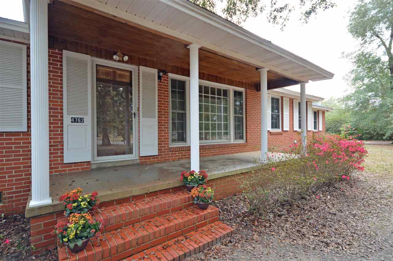 4762 Anna Simpson Road Milton, FL 32583 - Photo 5 of 47