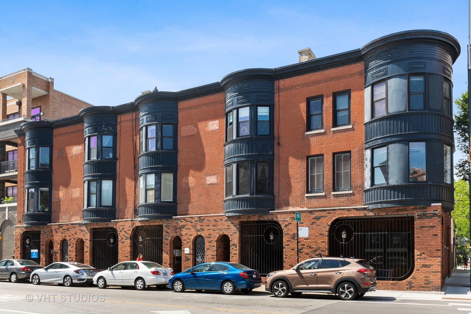2956 North Halsted Street, Unit 2 Chicago, IL 60657 - Photo 1 of 13 a building view