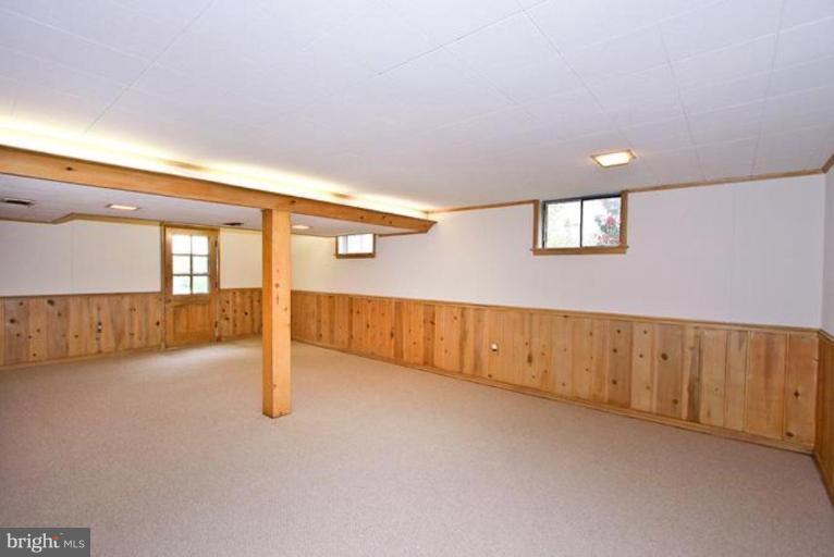 110 George Street Gaithersburg, MD 20877 - Photo 12 of 15 Family Room #2