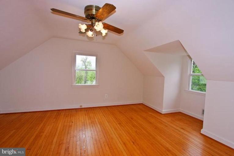 110 George Street Gaithersburg, MD 20877 - Photo 9 of 15 Master Bedroom