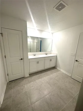 $2,295 | 2262 Pigeon Plum Drive, Haines City, FL 33844