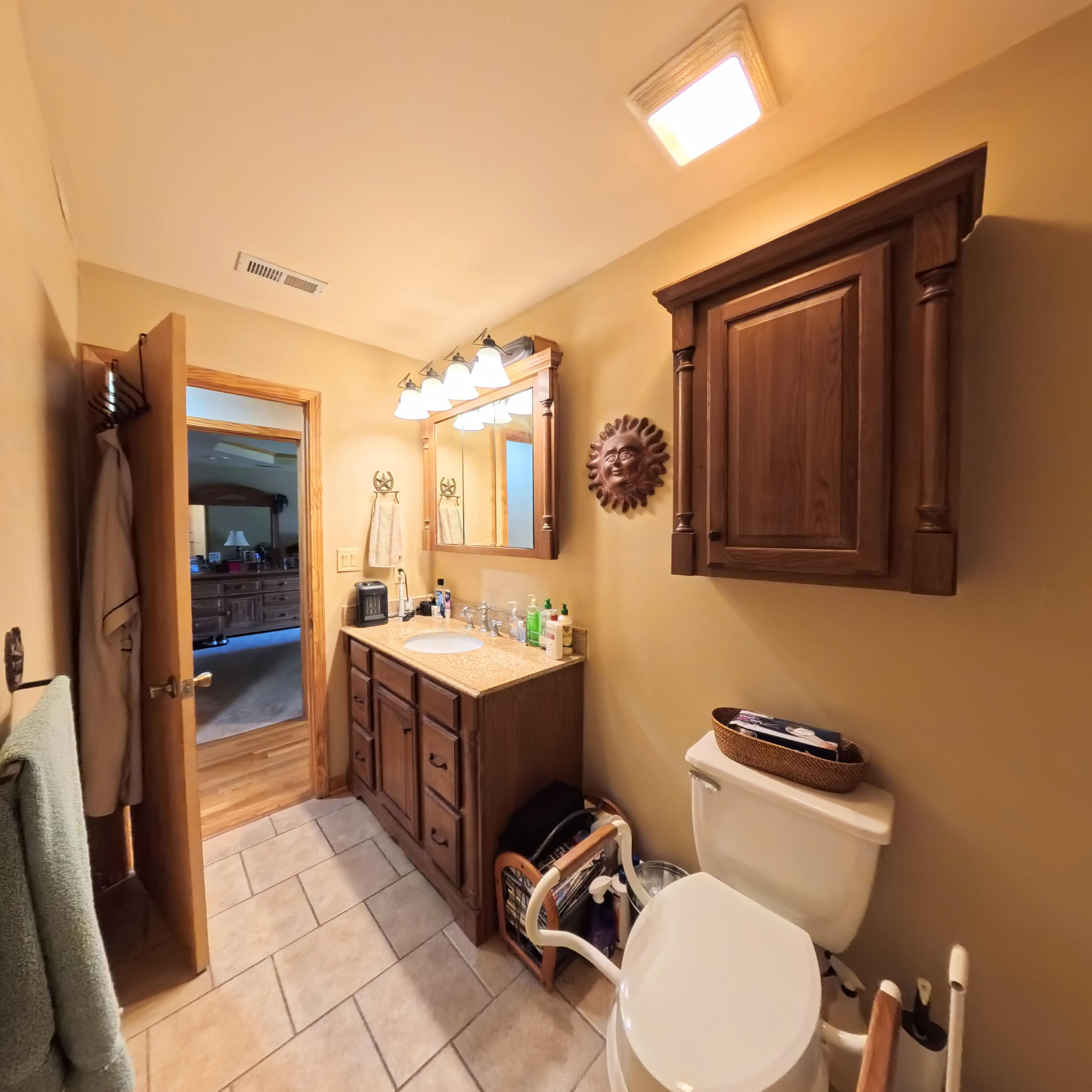 975 Red River Road Irvine, KY 40336 - Photo 22 of 71 The upstairs bathroom