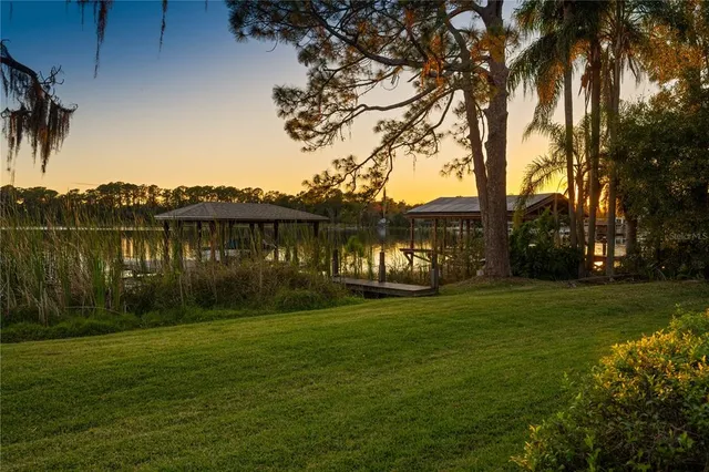 $3,300,000 | 10870 Bayshore Drive, Windermere, FL 34786