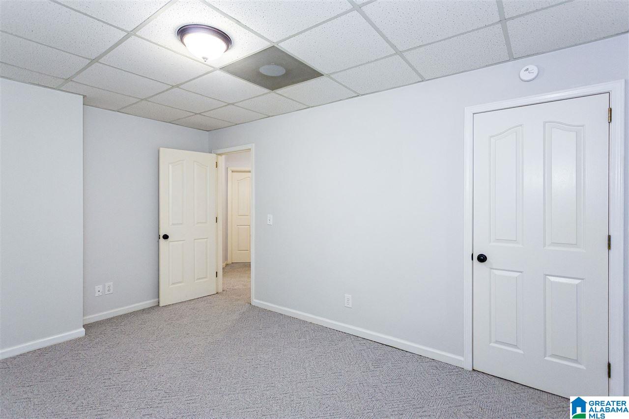 1920 River Woods Road Birmingham, AL 35244 - Photo 24 of 30